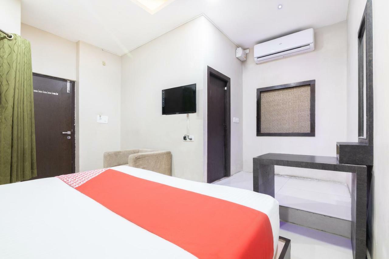 Hotel Bestend Bangalore Bagian luar foto